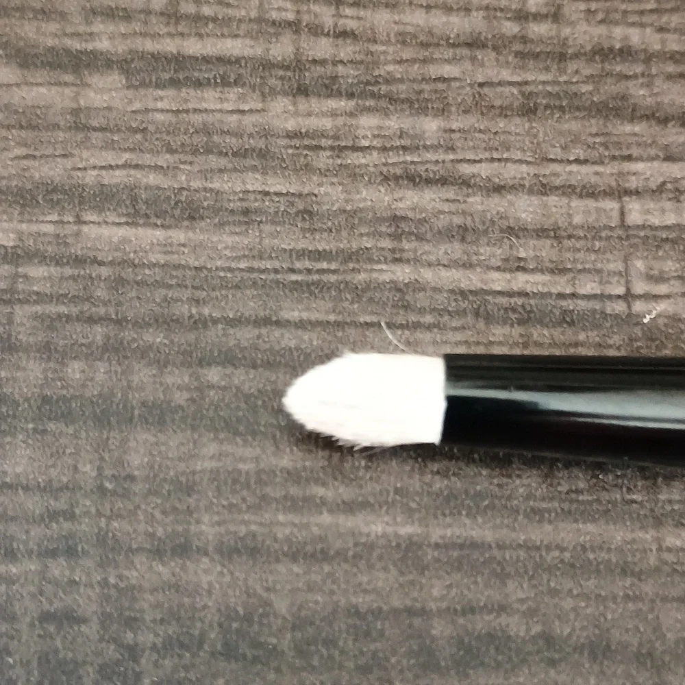 MAC 219SE Cosmetics Black Eyeshadow Brush